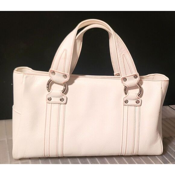 MCM White Leather Shoulder Bag with Red Stitching - Picture 2 of 16